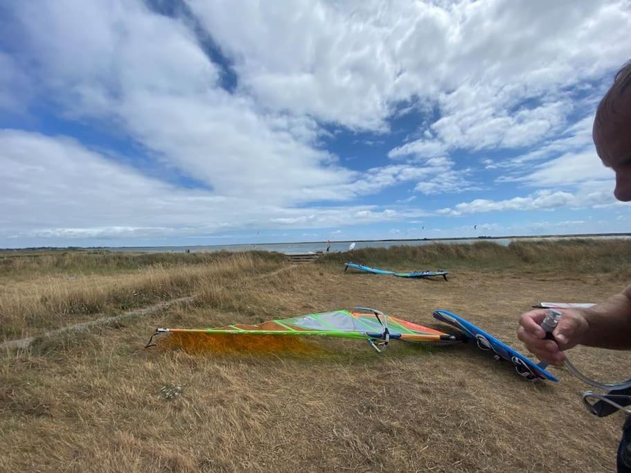 Вилла La Longere De La Petite Mer Riantec Экстерьер фото